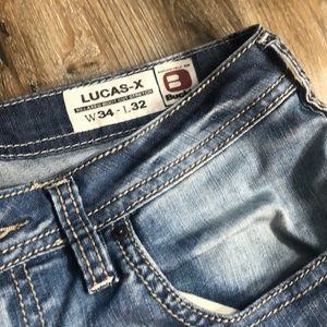 Buffalo David Bitton Jeans - Men’s Buckle Buffalo Relaxed BootCut Stretch Jean Buffalo David Bitton Jeans - Men’s Buckle Buffalo Relaxed BootCut Stretch Jean